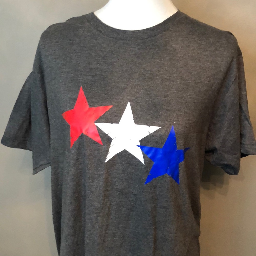 Red, white, and blue star tee